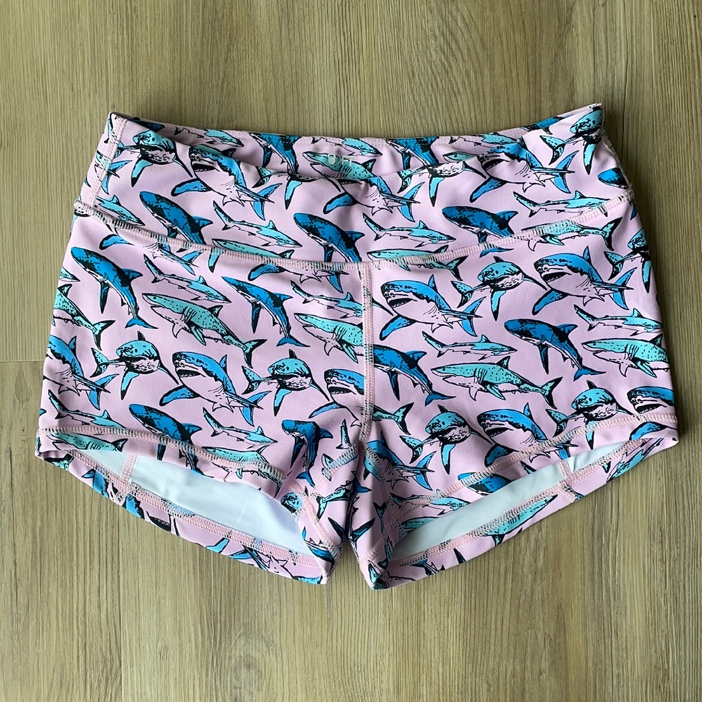 NWOT KFT Shorts Size M